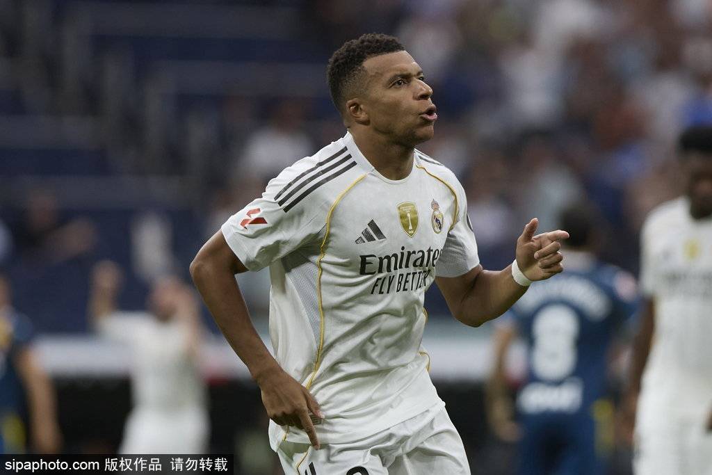 观战台:利物浦阿森纳出战联赛杯 皇马力争开局七连胜