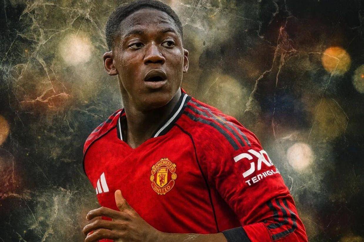 曼联新帝星努力争取打动阿莫林!周六再不首发就没戏,冬窗恐离队