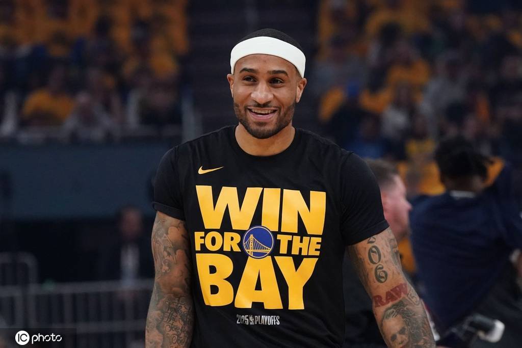 带刀侍卫!小佩顿承诺与勇士签约 新赛季回归