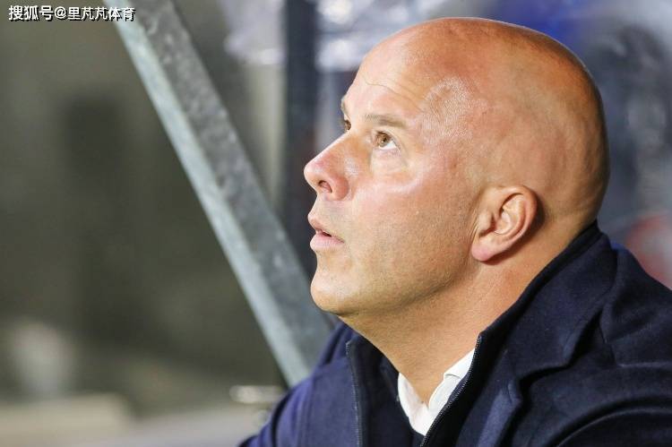 压力堆满:斯洛特利物浦遭遇联赛四连败,接下来连战苦主曼城皇马